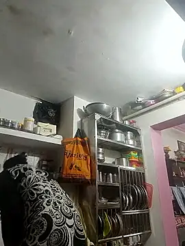 ISHANI-SINGH online show from January 6, 2026, 1:48 pm