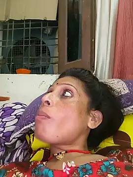 ISHANI-SINGH online show from September 17, 2025, 2:30 pm