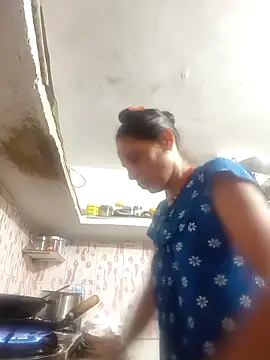 ISHANI-SINGH online show from April 1, 2026, 1:19 am