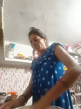 ISHANI-SINGH online show from July 6, 2026, 2:18 am