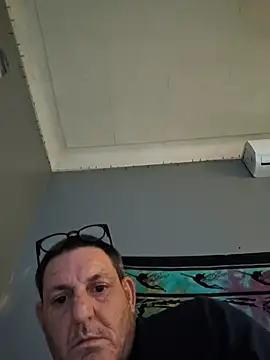 abellabricot online show from July 10, 2026, 6:52 pm