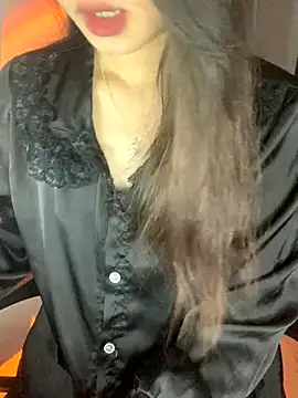 Snapshot of Tinasx56 chatting on October 29, 2025, 12:09 am Tinasx56 online show from October 29, 2025, 12:09 am