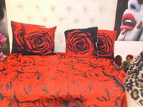 Playfullmaniac online show from October 7, 2025, 10:11 pm