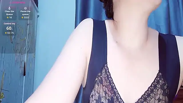 Snapshot of love_sex_05 chatting on October 30, 2025, 2:58 pm love sex 05 online show from October 30, 2025, 2:58 pm