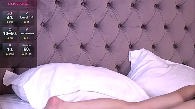 Snapshot of ShyCaseyX chatting on September 27, 2025, 7:20 pm ShyCaseyX online show from September 27, 2025, 7:20 pm