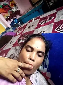 Snapshot of Cut_ragni chatting on September 20, 2025, 3:55 am Cut ragni online show from September 20, 2025, 3:55 am