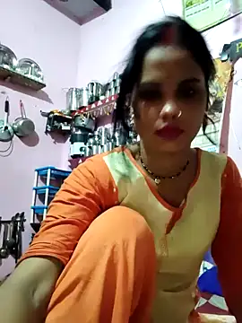 Snapshot of Cut_ragni chatting on October 2, 2025, 10:51 am Cut ragni online show from October 2, 2025, 10:51 am