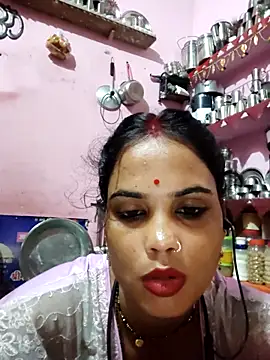 Snapshot of Cut_ragni chatting on October 5, 2025, 5:58 pm Cut ragni online show from October 5, 2025, 5:58 pm