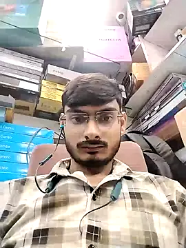 Kashiroy7315 online show from October 7, 2025, 1:56 pm