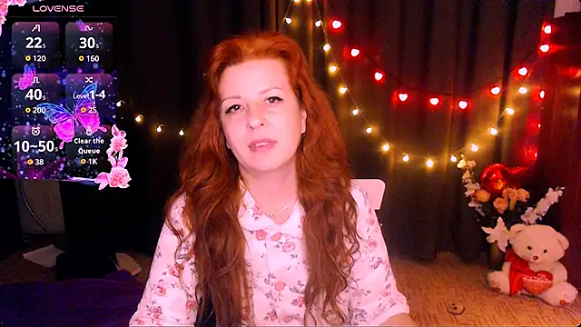 Snapshot of Crystal2207 chatting on October 24, 2025, 12:42 am Crystal2207 online show from October 24, 2025, 12:42 am