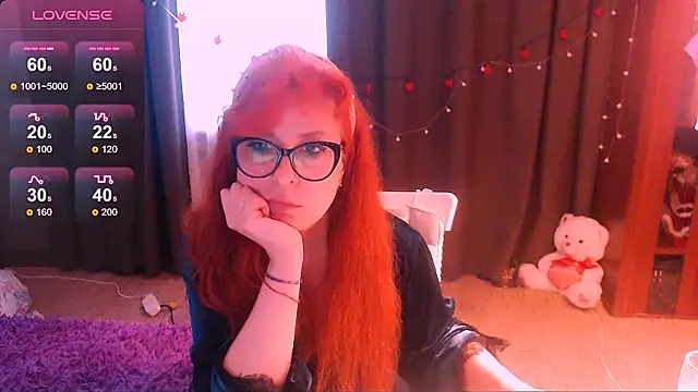 Crystal2207 online show from May 27, 2026, 4:25 pm