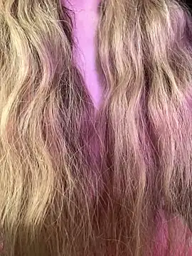 Snapshot of Chloe_Ravens chatting on October 6, 2025, 2:57 am Chloe Ravens online show from October 6, 2025, 2:57 am