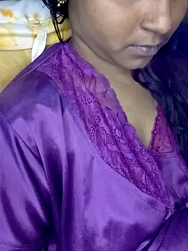 Soniya549 online show from October 2, 2025, 4:54 pm