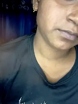 Soniya549 online show from October 3, 2025, 6:09 pm