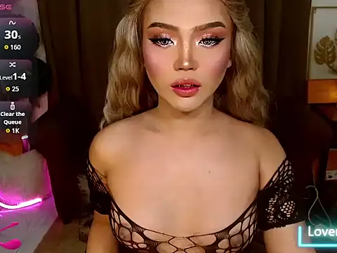 Snapshot of _MaxcineMalkova_ chatting on November 29, 2025, 4:18 pm MaxcineMalkova online show from November 29, 2025, 4:18 pm