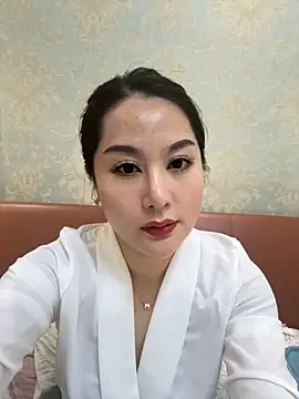 Snapshot of Candice888 chatting on October 29, 2025, 12:37 pm Candice888 online show from October 29, 2025, 12:37 pm