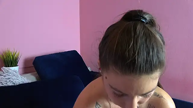 DemiDimarco online show from September 16, 2025, 2:40 pm