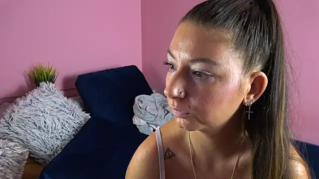 DemiDimarco online show from September 11, 2025, 1:11 pm