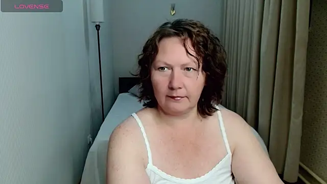 Snapshot of milf_hornys chatting on September 9, 2025, 5:11 pm milf hornys online show from September 9, 2025, 5:11 pm