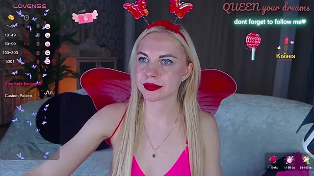 Snapshot of LiSinDoll chatting on November 4, 2025, 7:01 am LiSinDoll online show from November 4, 2025, 7:01 am