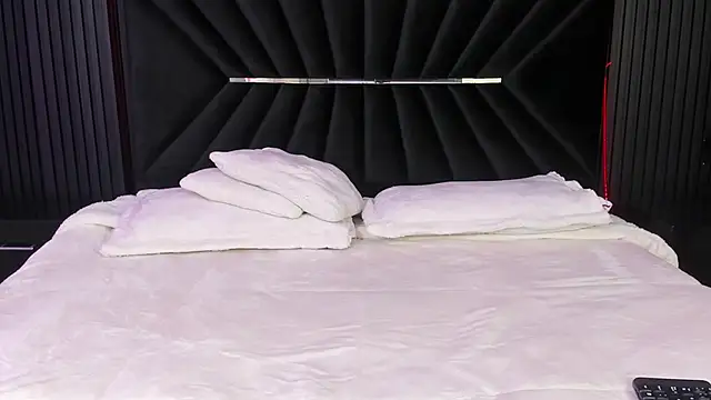 Bigsexxyass online show from September 18, 2025, 7:11 am