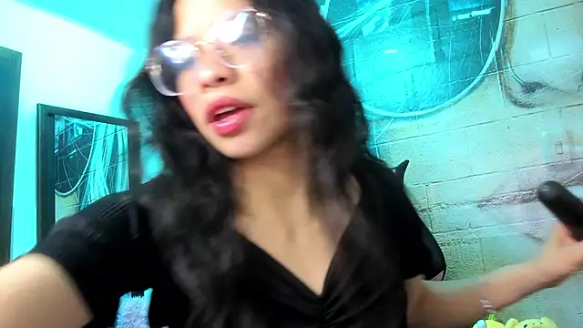 Giaa rossi online show from September 28, 2025, 1:07 pm