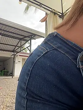 Snapshot of Natalia_vidal chatting on October 30, 2025, 2:04 pm Natalia vidal online show from October 30, 2025, 2:04 pm