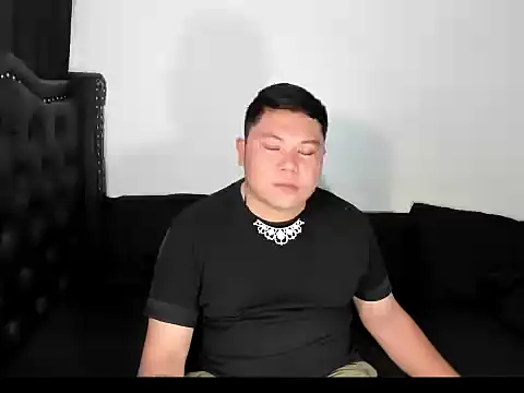 Snapshot of winter_snowxx chatting on October 18, 2025, 7:10 am winter snowxx online show from October 18, 2025, 7:10 am