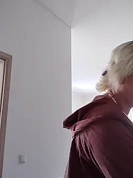 VikaKing online show from October 31, 2025, 10:01 am