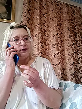 VikaKing online show from March 3, 2026, 6:09 am