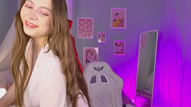 Queen Michelle  online show from March 6, 2026, 10:16 pm