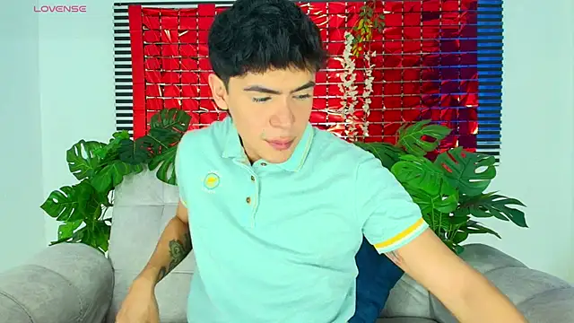 CamiiGuzmanX online show from February 28, 2026, 8:41 pm