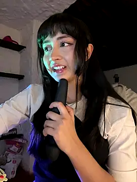 kaori 77 online show from October 9, 2025, 4:02 am