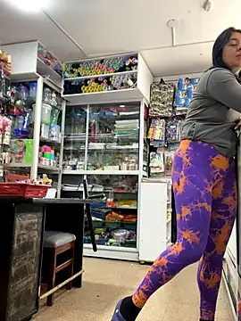 Snapshot of Rouse_07 chatting on September 22, 2025, 4:13 pm Rouse 07 online show from September 22, 2025, 4:13 pm