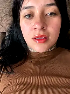 Snapshot of Rouse_07 chatting on October 27, 2025, 4:30 pm Rouse 07 online show from October 27, 2025, 4:30 pm