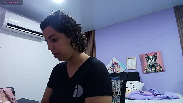 gisell gomez online show from April 17, 2026, 8:00 pm