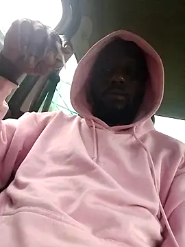 Spaceman3355 online show from November 15, 2025, 4:22 pm