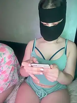 Snapshot of Elina-Marina chatting on November 6, 2025, 3:49 pm Elina-Marina online show from November 6, 2025, 3:49 pm