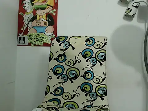 Snapshot of Thomasjons_ chatting on October 9, 2025, 1:06 am Thomasjons  online show from October 9, 2025, 1:06 am