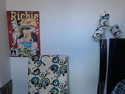 Snapshot of Thomasjons_ chatting on September 23, 2025, 9:00 pm Thomasjons  online show from September 23, 2025, 9:00 pm