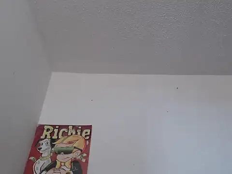 Snapshot of Thomasjons_ chatting on October 23, 2025, 7:23 pm Thomasjons  online show from October 23, 2025, 7:23 pm