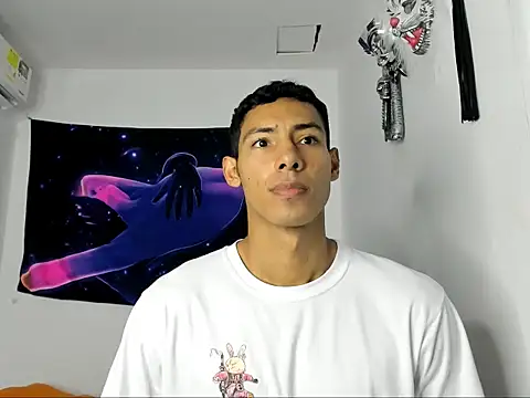 Snapshot of jhosep_hamilton chatting on October 2, 2025, 6:33 pm jhosep hamilton online show from October 2, 2025, 6:33 pm