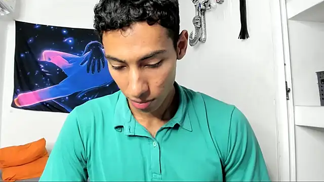 Snapshot of jhosep_hamilton chatting on October 11, 2025, 6:42 pm jhosep hamilton online show from October 11, 2025, 6:42 pm