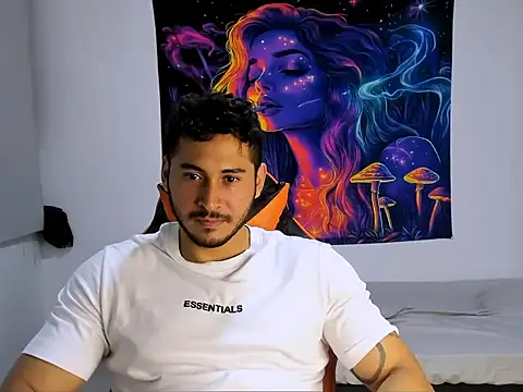 Snapshot of ashlan_king chatting on September 8, 2025, 9:14 pm ashlan king online show from September 8, 2025, 9:14 pm