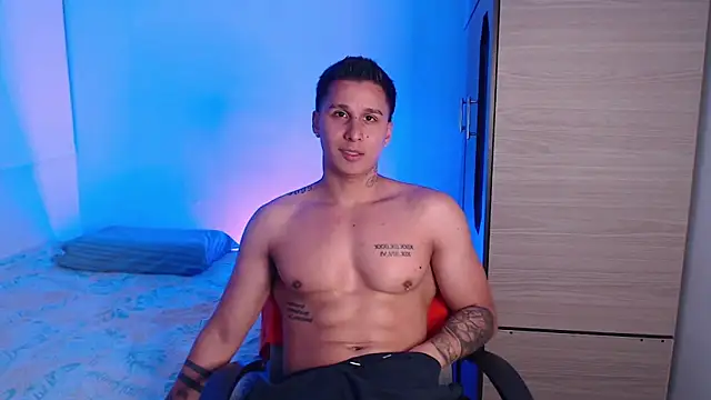 Snapshot of valentinosex1 chatting on September 25, 2025, 11:22 pm valentinosex1 online show from September 25, 2025, 11:22 pm