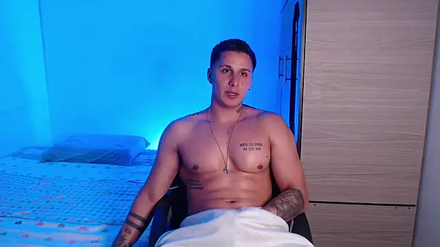 Snapshot of valentinosex1 chatting on June 1, 2026, 9:58 pm valentinosex1 online show from June 1, 2026, 9:58 pm
