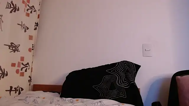 Snapshot of axel_davis_ chatting on October 9, 2025, 12:00 am axel davis  online show from October 9, 2025, 12:00 am