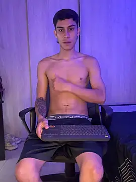 Snapshot of axel_davis_ chatting on September 18, 2025, 8:45 pm axel davis  online show from September 18, 2025, 8:45 pm