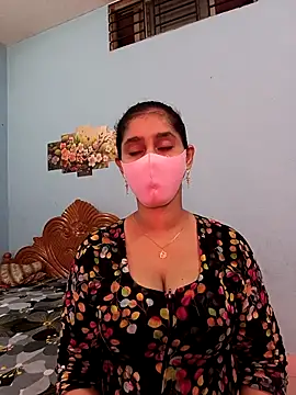 Cute Faria online show from November 17, 2025, 2:37 am