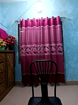 Cute Faria online show from October 1, 2025, 4:33 pm